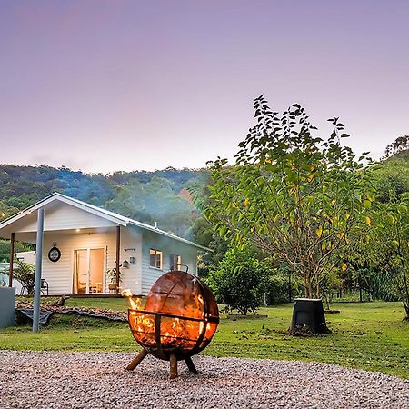 The Poolhaus Retreat - Peaceful Private Studio Valdora Esterno foto