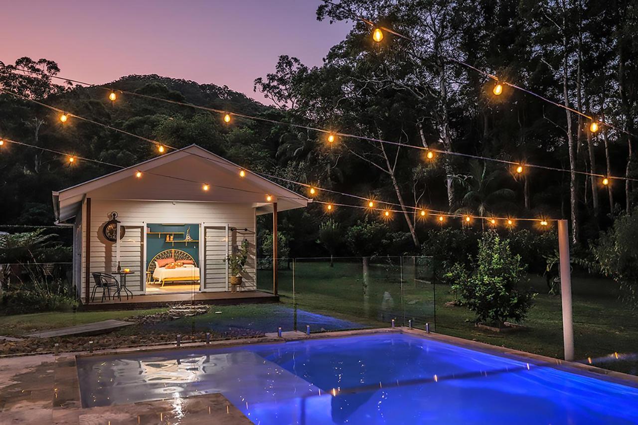 The Poolhaus Retreat - Peaceful Private Studio Valdora Esterno foto