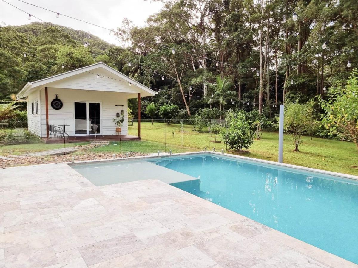The Poolhaus Retreat - Peaceful Private Studio Valdora Esterno foto