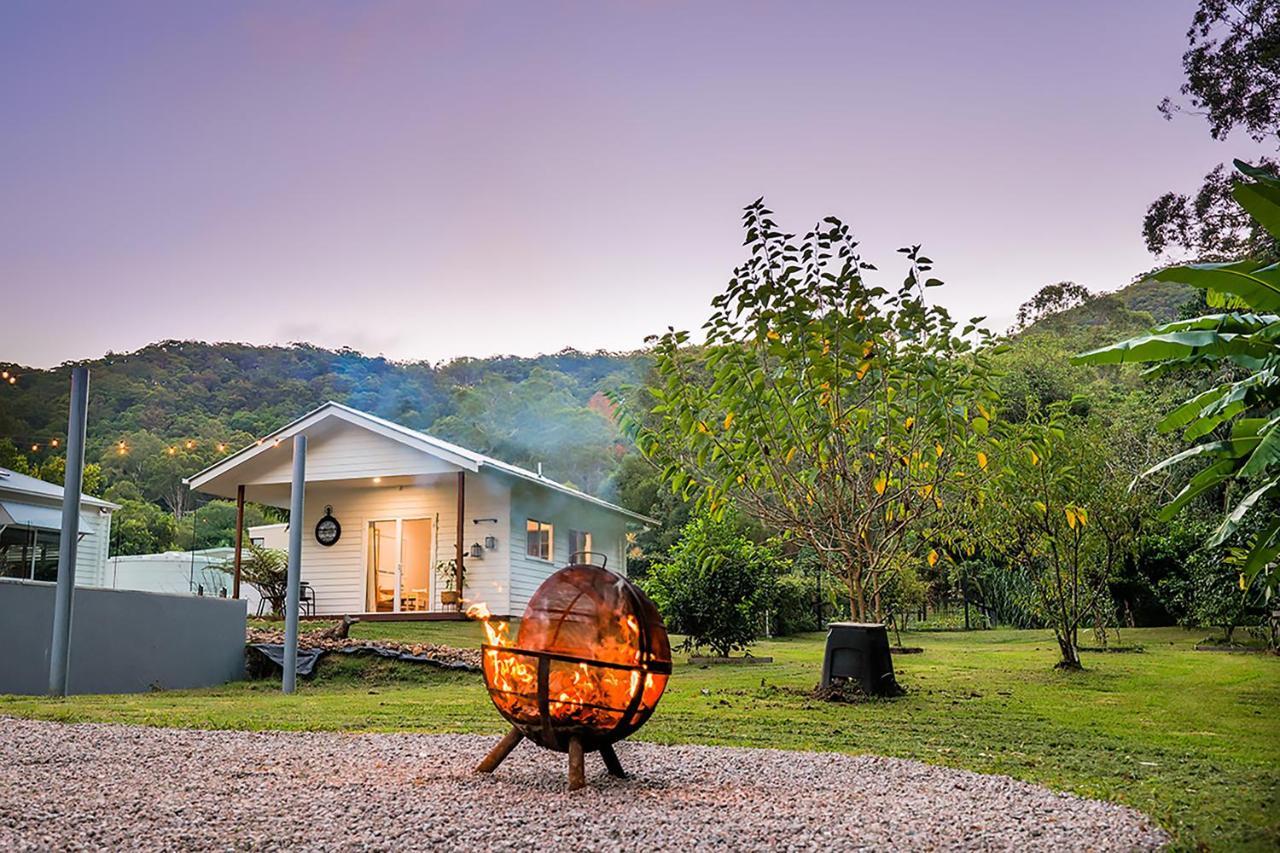 The Poolhaus Retreat - Peaceful Private Studio Valdora Esterno foto